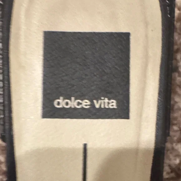 Dolce Vita Black Strappy Sandals Size 8 - Picture 3 of 4